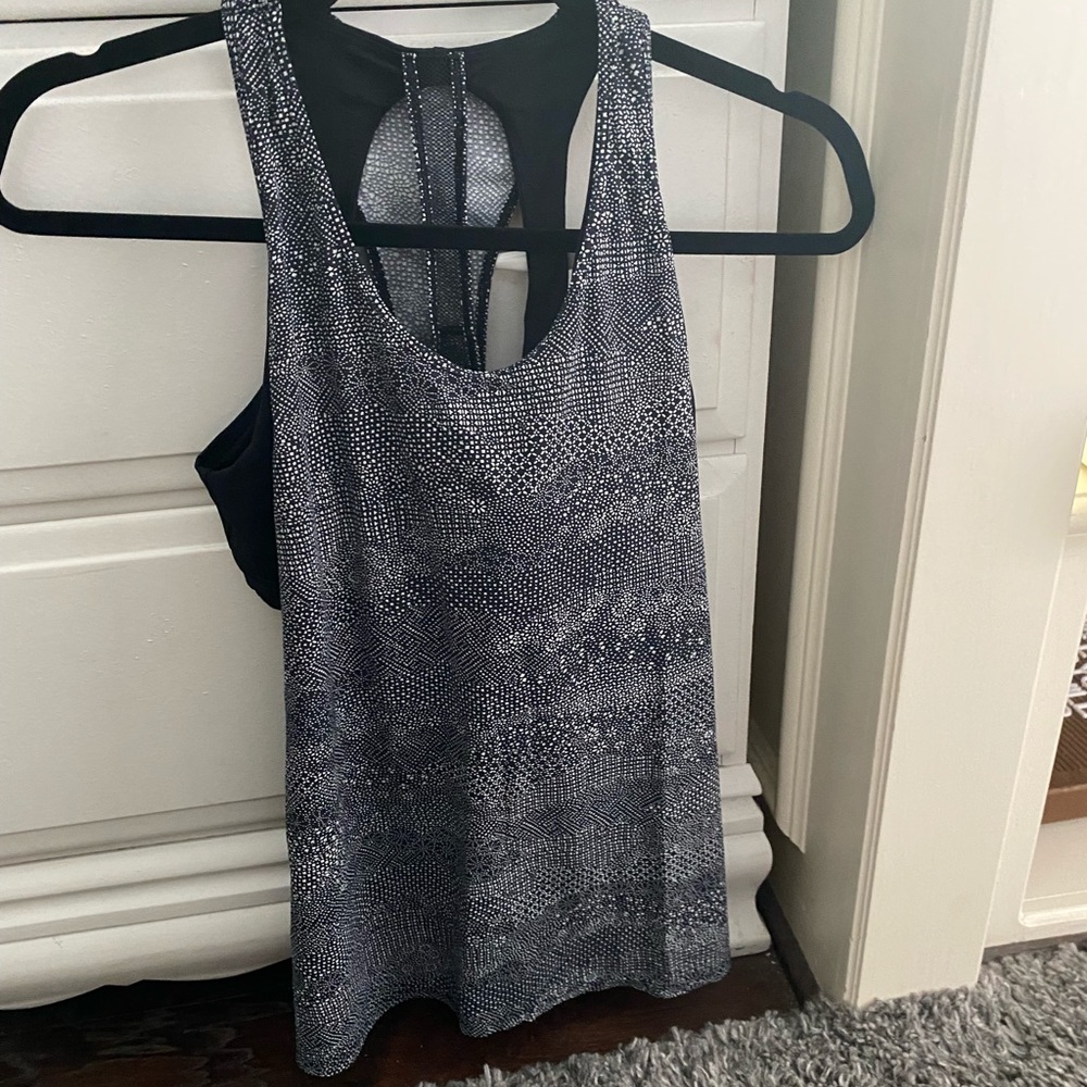 Workout top